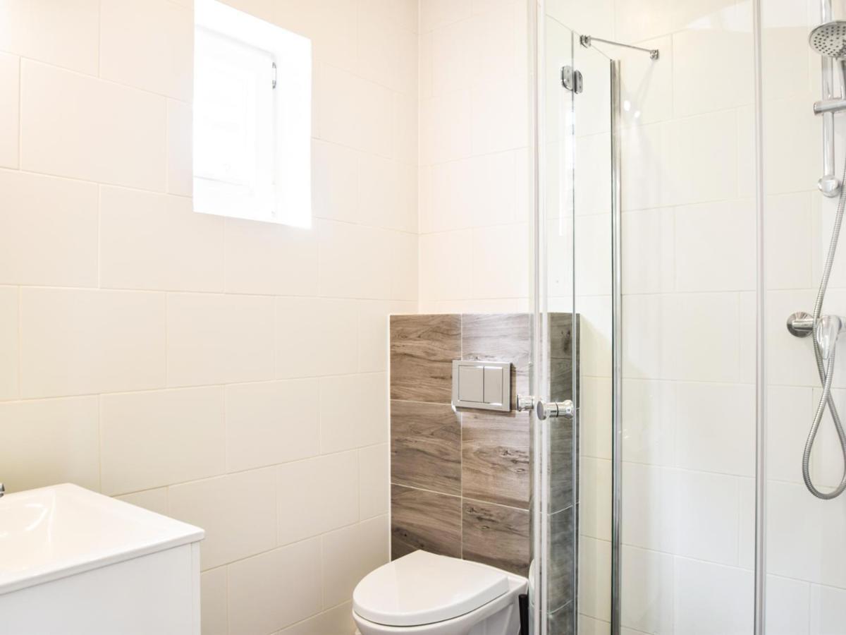 Holiday House Сърбиново Екстериор снимка