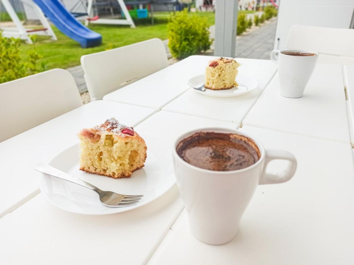 Holiday House Сърбиново Екстериор снимка