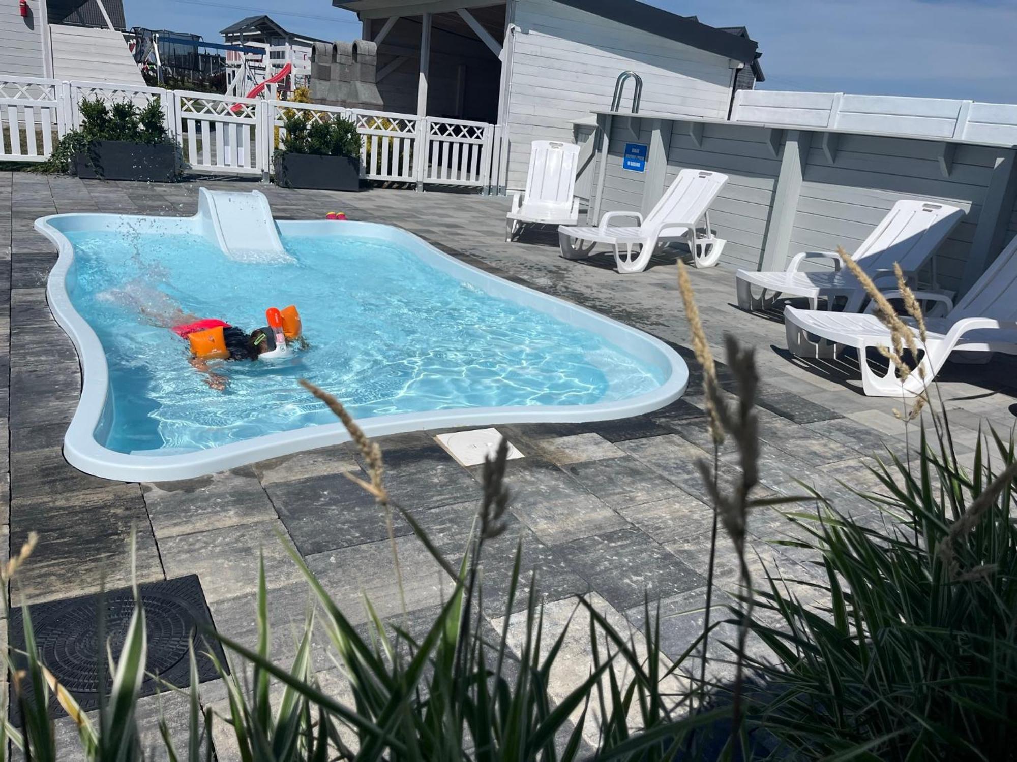 Holiday House Сърбиново Екстериор снимка