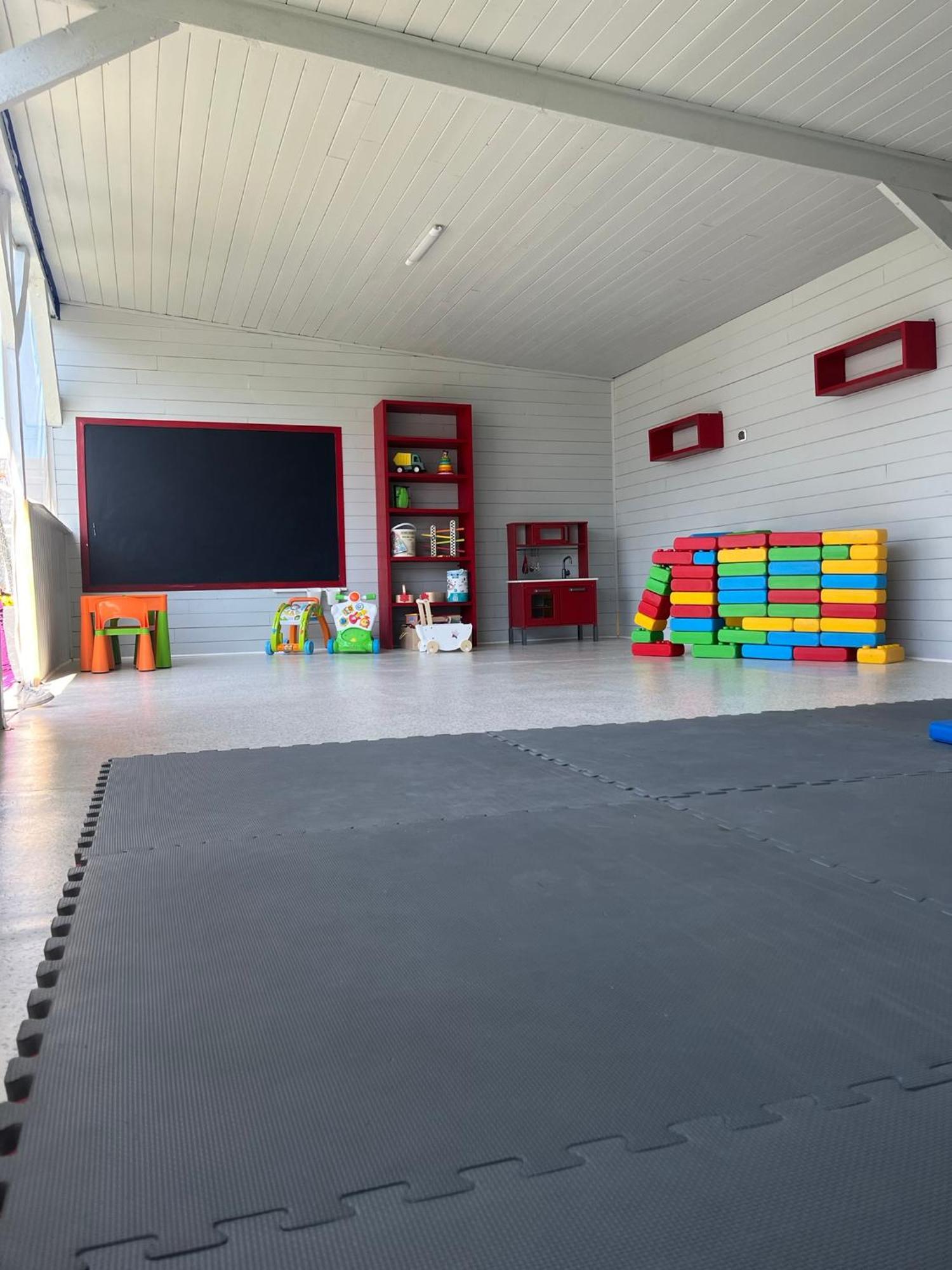 Holiday House Сърбиново Екстериор снимка